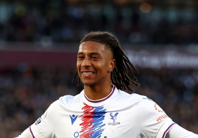 爱游戏-萨拉赫迎来五赛季出色发挥，瑞士队观众热烈欢呼！的简单介绍