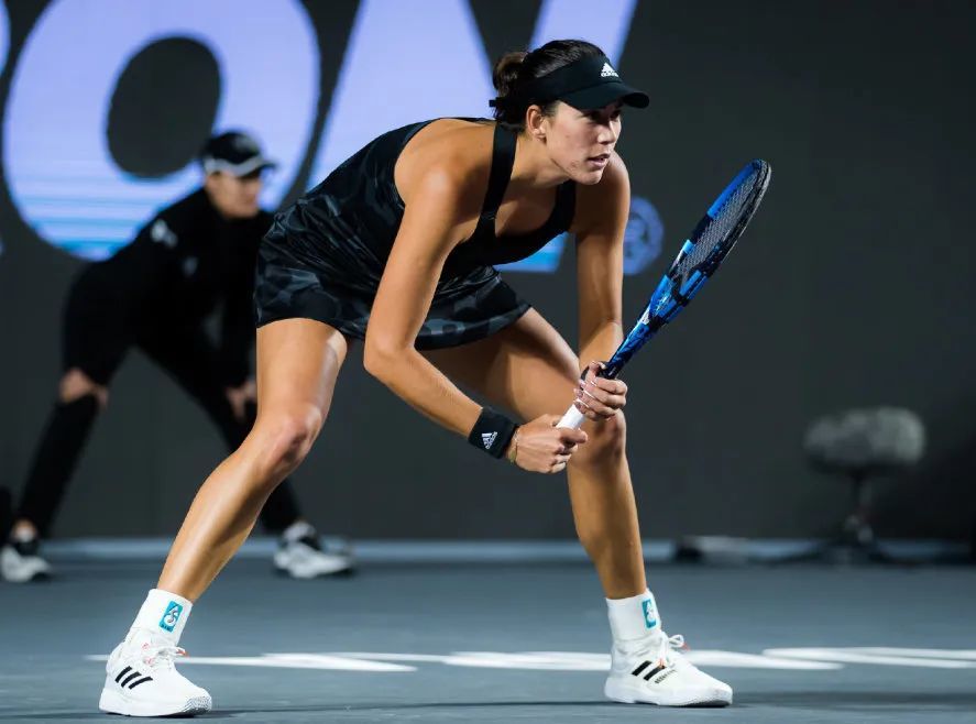 爱游戏体育-穆古鲁扎在DWG比赛中夺冠，大比分获胜引发热议！